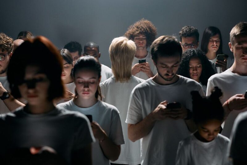sentimiento de vacío en la era digital